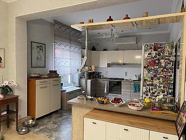 Долгосрочная аренда домов: 280 м², 9 комнат — 9