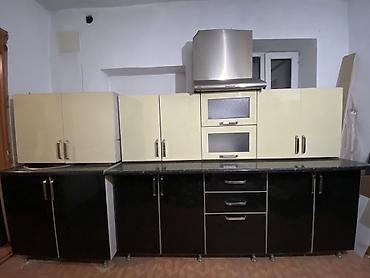 silver kitchen: Продается б/ у кухонный гарнитур, состояние ближе к идеалу. Материал — 6