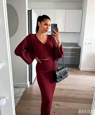 ženski: Nova kolekcija ✨️
Komplet trikotaža: 3700 dinara — 4
