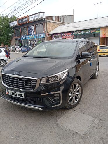 лехковой машина: Kia Carnival: 2018 г., 2.2 л, Автомат, Дизель, Лимузин