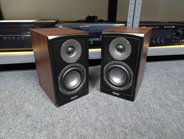 Zvučnici i stereo sistemi: Magnat vector 201 dvosistemci sa mrezicama Drivers: 1 x 25mm (1") — 3