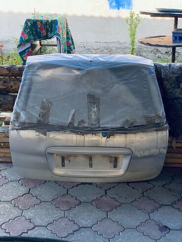 запчасти ниссан альмера n16 в Кыргызстан | Автозапчасти: Ниссан альмера тино Багажник сатам айнеги жок Шпакля бар Калганы