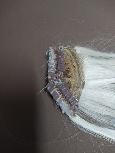 Perike i klipse: Prodajem šiške,prava prirodna kosa . na stanju ;četiri para kraćih na lalafo.rs — 8 Perike i klipse: Prodajem šiške,prava prirodna kosa . na stanju ;četiri para kraćih — 8