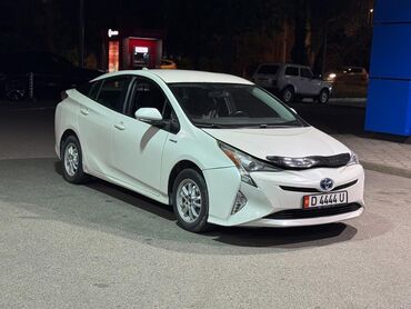 Toyota: Toyota Prius: 2018 г., 1.8 л, Автомат, Гибрид, Хэтчбэк