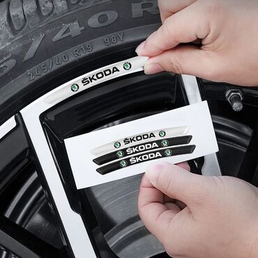 жаны донголок: Люминиевые автомобильные наклейки для Skoda Octavia A5 A7 Fabia. 4 шт