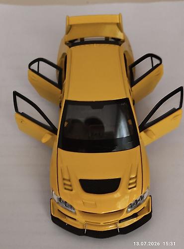 1: Mitsubishi Lancer Evolution 9 modeli – kolleksiya üçün detalı die-cast — 3