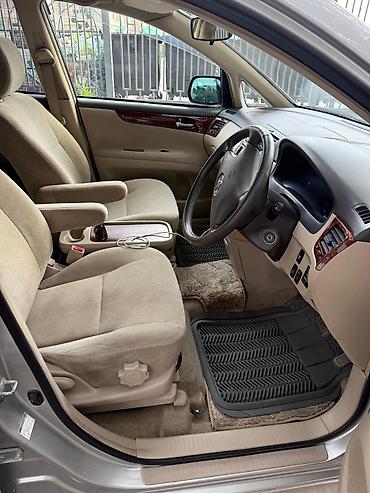 isis toyota: Toyota Ipsum: 2003 г., 2.4 л, Автомат, Бензин, Минивэн — 3