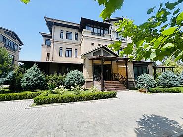 Продажа квартир: 2 комнаты, 109 м², ул. Ахунбаева / Малдыбаева Элитка, 1 этаж, Евроремонт — 8