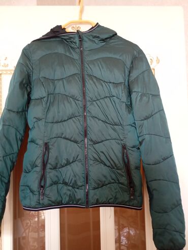 lc waikiki kurtkalar: Stradivarius, S (EU 36)