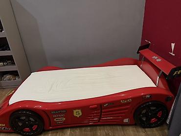 usaq dekoru: Uşaq üçün “Ferrari” dizaynlı çarpayı - Parlaq qırmızı rəngdə, idman — 1