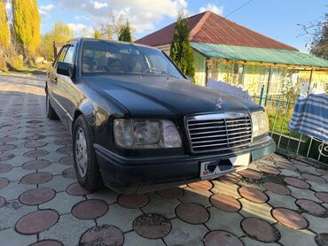 Mercedes-Benz: Mercedes-Benz E-Class: 1995 г., 2.2 л, Автомат, Бензин, Седан