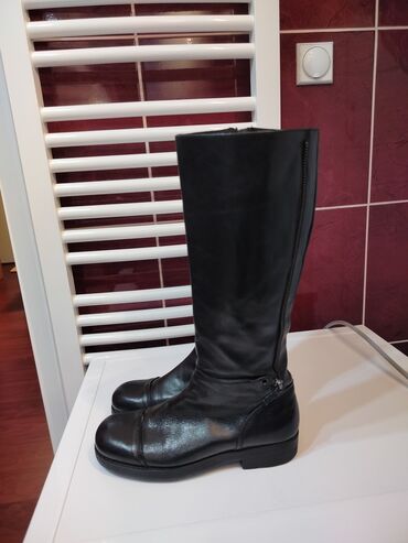 brojevi obuće u cm: High boots, 37