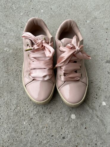papucice elegantne broj: Guess, 37, color - Pink