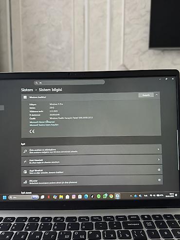 noutbuklar işlənmiş: 4 ay in notebookudu tecili pul lazim olduqu ucun satiram ekran deyisib — 4