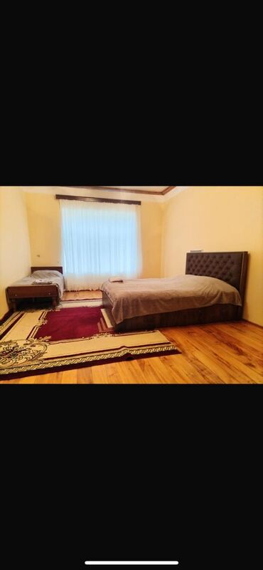 Günlük kirayə evlər: 200 kv. m, 5 otaqlı, Qaz, İşıq, Su — 9