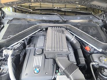 2010: BMW E70 новые поткопотных решотак — 1