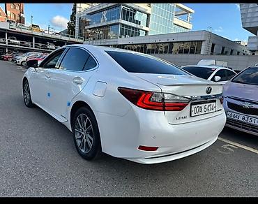 Lexus: Lexus ES: 2017 г., 2.5 л, Вариатор, Гибрид, Седан — 6