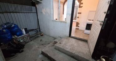 дом рынок дордой: 30 м², 1 комната