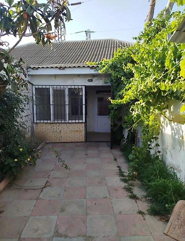 maştaga ev: 3 otaqlı, 74 kv. m, Kredit yoxdur, Orta təmir — 2