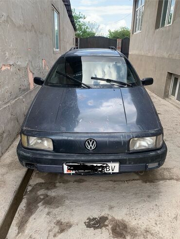 год 1989: Volkswagen Passat: 1989 г., 1.8 л, Механика, Бензин, Универсал