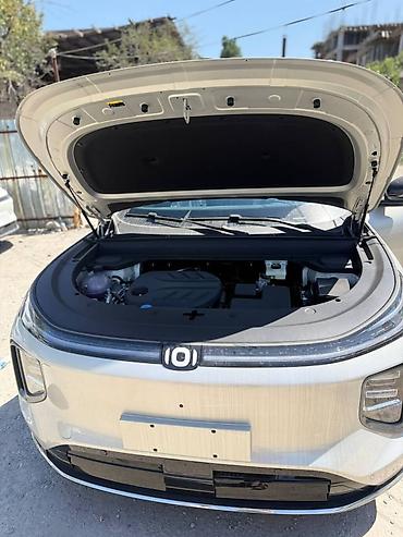 byd e6: Changan : 2026 г., 1.5 л, Робот, Гибрид, Кроссовер — 3