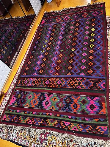 tiktok hesap satisi: Kilim xalça işlenmiyibtezedi,qedimidi,uzunu 3 metr,eni 1.70 — 1