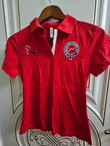 Köynək və bluzalar: Herbiri 3 AZN — 7