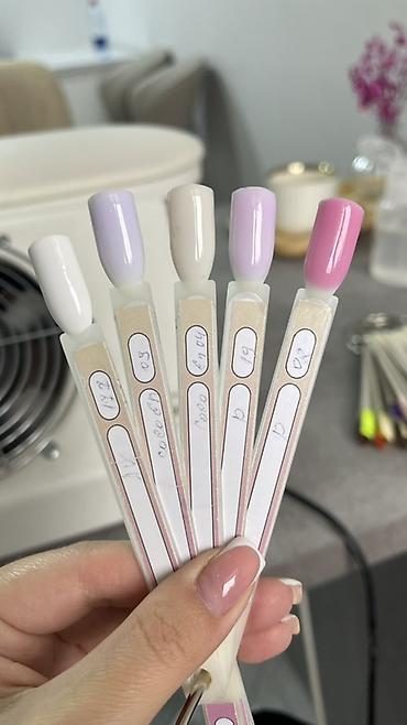 Маникюр: 60 штук гель лаков В отличном состоянии Срок годности отличное новое — 5