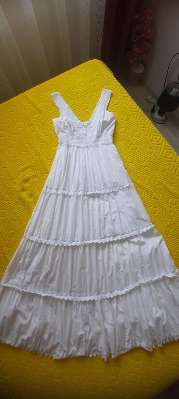 bela haljina sa cipkom: M (EU 38), L (EU 40), bоја - Bela, Drugi stil, Na bretele