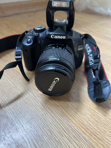 canon fotoaparat qiymetleri: Canon EOS 600D Fotoaparat Şəkilçəken vispiwkasi islemir Probeq ne qe