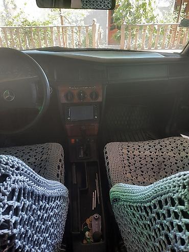 maşın satışı ucuz: Mercedes-Benz 190: 2 l | 1992 il Sedan — 7