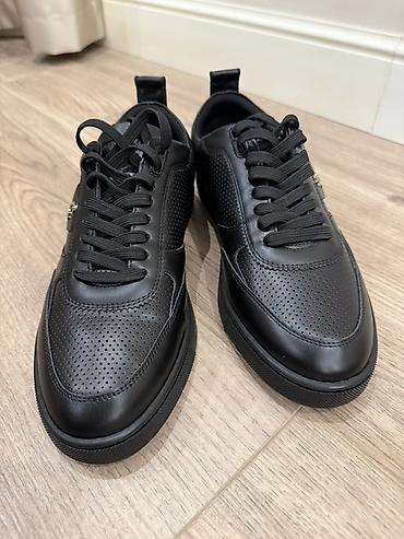 Мужская обувь: Мужские кроссовки, 41, 41.5, Christian Louboutin, Новый, цвет - Черный, Самовывоз, Бесплатная доставка — 4