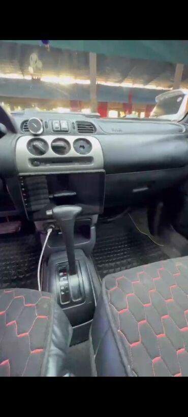 скутеры обмен: Nissan Micra: 2001 г., 1 л, Автомат, Бензин, Хэтчбэк