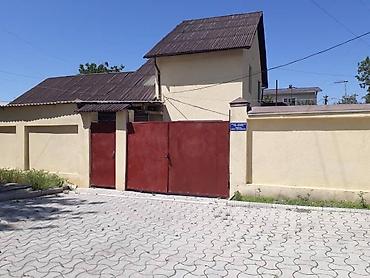 Продажа коттеджей и домов: Срочно продается Дом 2ва этажа 200 м2, Участок 7 соток район — 4