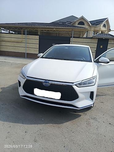 бивайди е3: BYD E3: 2020 г., 0.1 л, Автомат, Электромобиль, Седан — 1