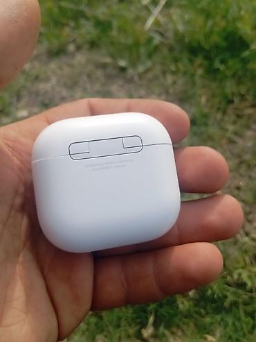 any unboxing giris: Apple AirPods (MagSafe qutulu) – simsiz qulaqlıq Xüsusiyyətlər: - — 1