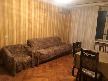 Uzunmüddətli kirayə mənzillər: Koroğlu parkının düz yaxınlığında və bir neçə universitetə (ADA, Tibb — 4