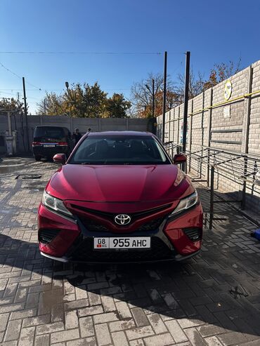 домкрат для машины цена: Toyota Camry: 2018 г., Автомат, Бензин