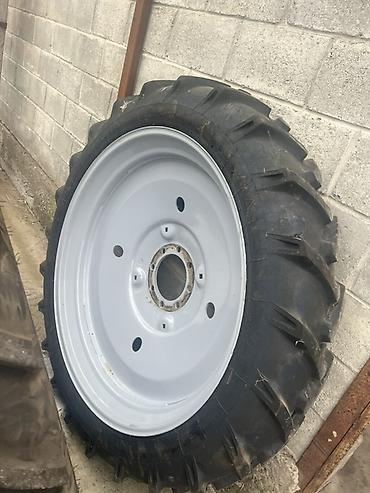 Другие тракторы: Колесный трактор общего назначения - Компоновка: классический трактор — 6