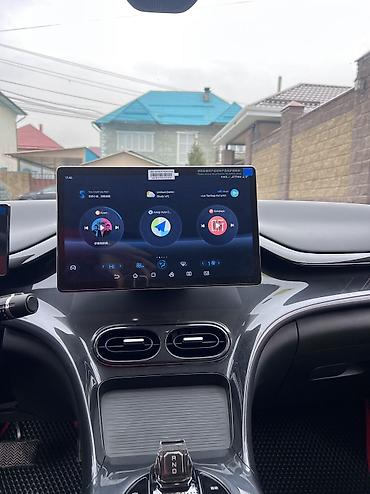 BYD: BYD E2: 2025 г., Электромобиль, Хэтчбэк — 7