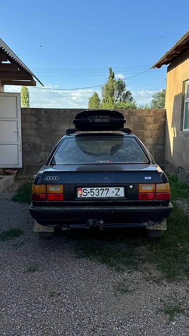 Унаа сатуу: Audi 100: 1988 г., 2.6 л, Кол менен иштөөчү, Бензин, Седан — 4