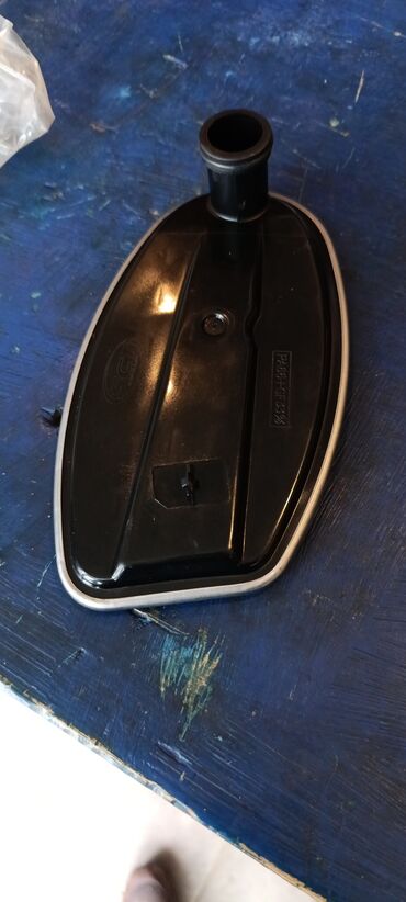 Digər avtomobil ehtiyat hissələri: Mitsubishi Lancer X 2008 buraxılış avtomobili üçün dayaqça. Bu — 7