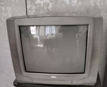 televizor 82: İşlənmiş Televizor TCL 82" HD (1366x768), Ünvandan götürmə