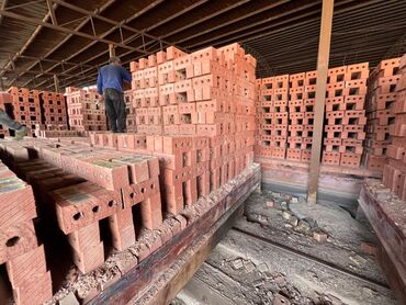 Строительный кирпич: Пустотелый, дырчатый, Жженый кирпич, Полублок, 250×120×88 — 3