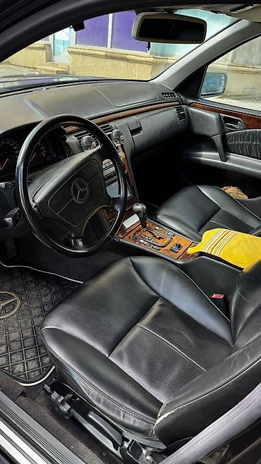 w210 oturacaqlar: Mercedes-Benz E-Class: 2.4 l | 1998 il Sedan — 7