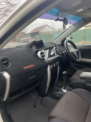 Другие автомобили: Компактный пятидверный хэтчбек в белом цвете. Основные особенности — 8