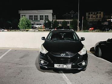 bmw e 38: Hyundai ix35: 1.9 l | 2011 il Sedan — 1
