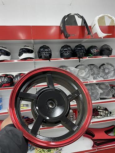 Мотоэкипировка: Мотошлем — 17