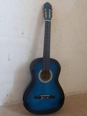 Klassik gitaralar: Klassik gitara, İşlənmiş, Ünvandan götürmə