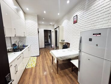 kiraya: Bu, Bakının mərkəzində, "28 May" metrosuna piyada məsafədə yerləşən